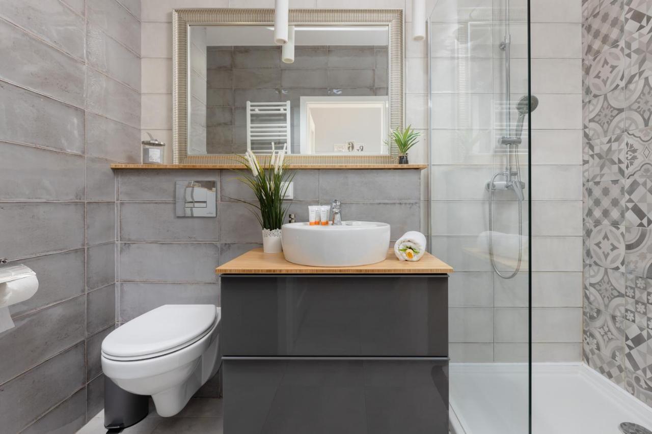 Warsaw Sokolowska One Bedroom Apartament By Noclegi Renters Exteriér fotografie